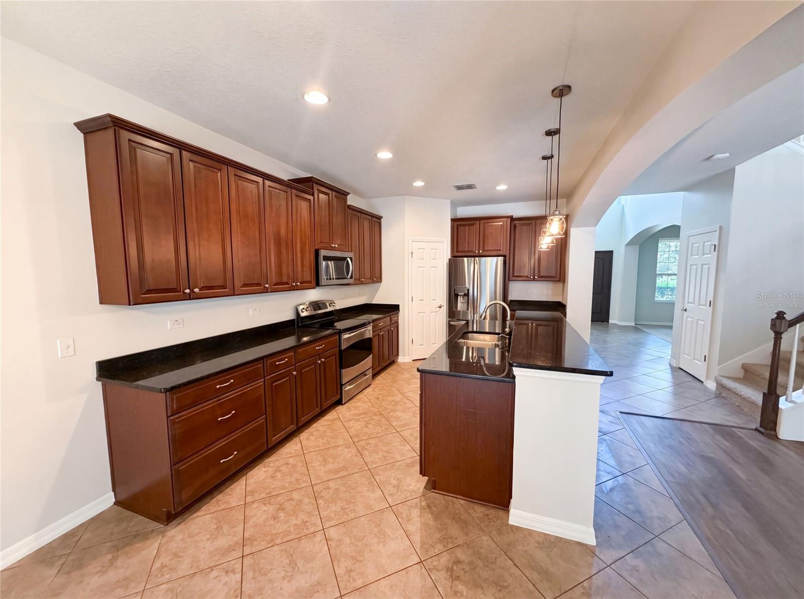 280 Chandler Cir Property Photo 2
