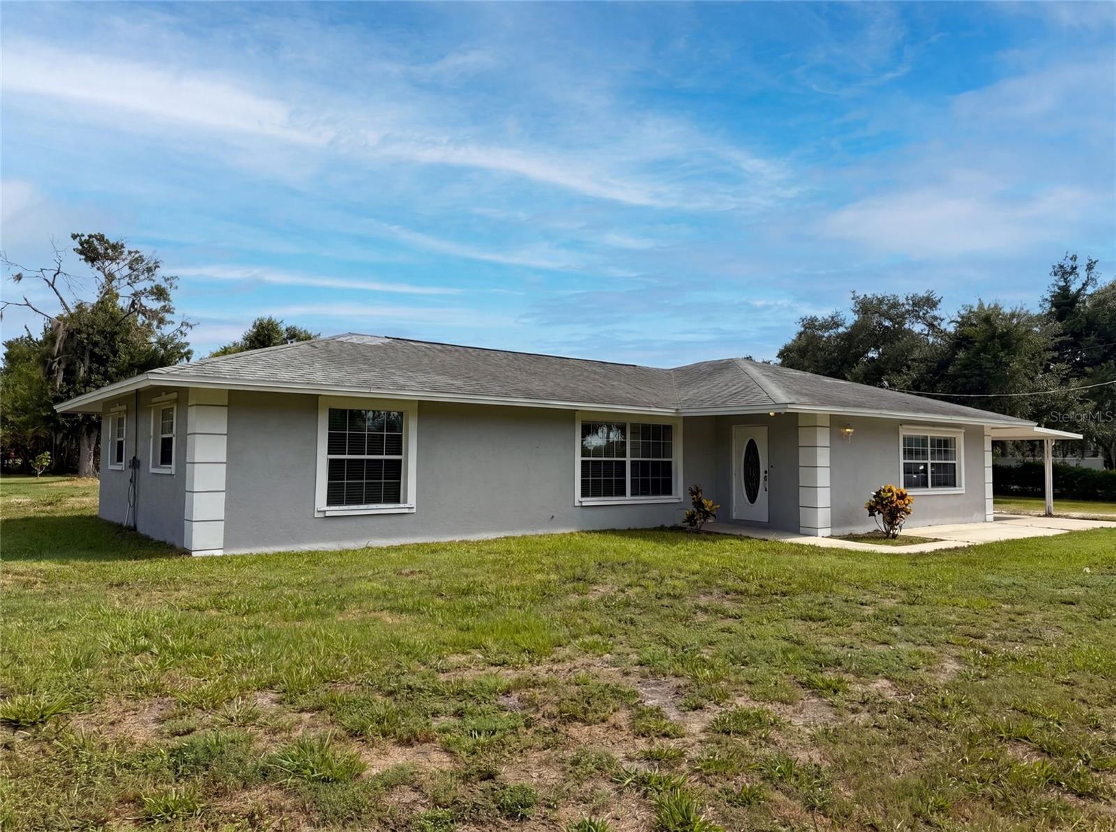 2805 105th St E Property Photo 1