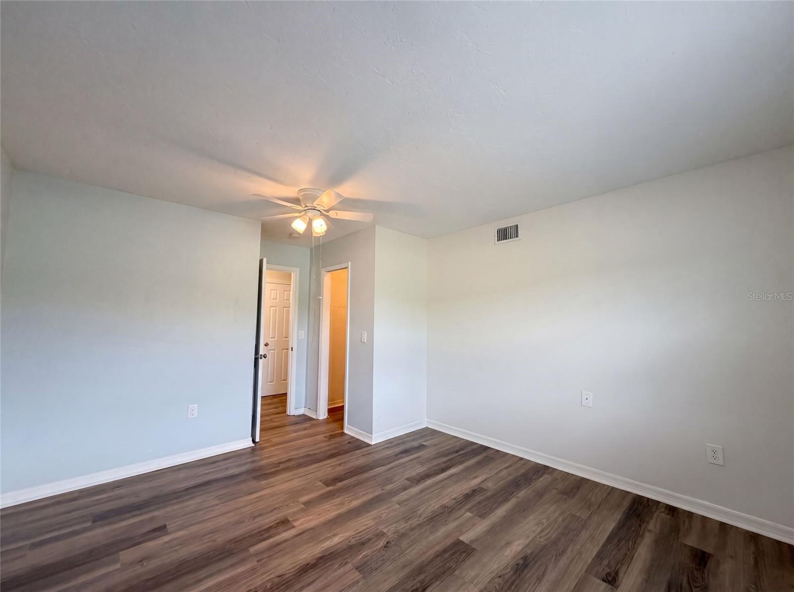2805 105th St E Property Photo 24