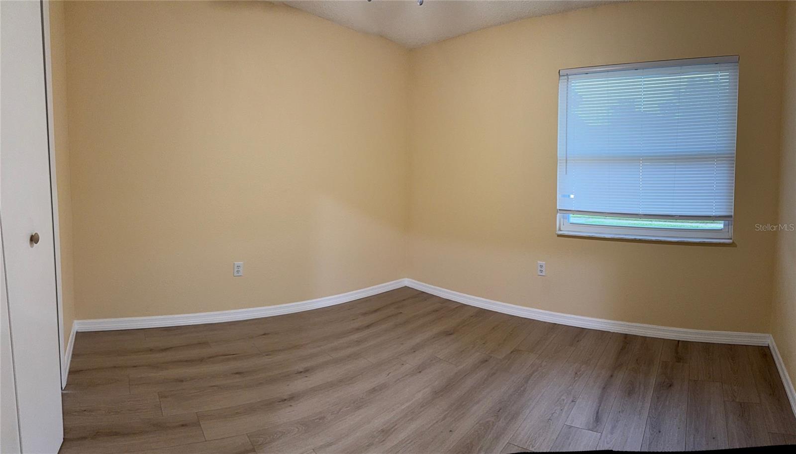 1002 Oropesa Ave Property Photo 15