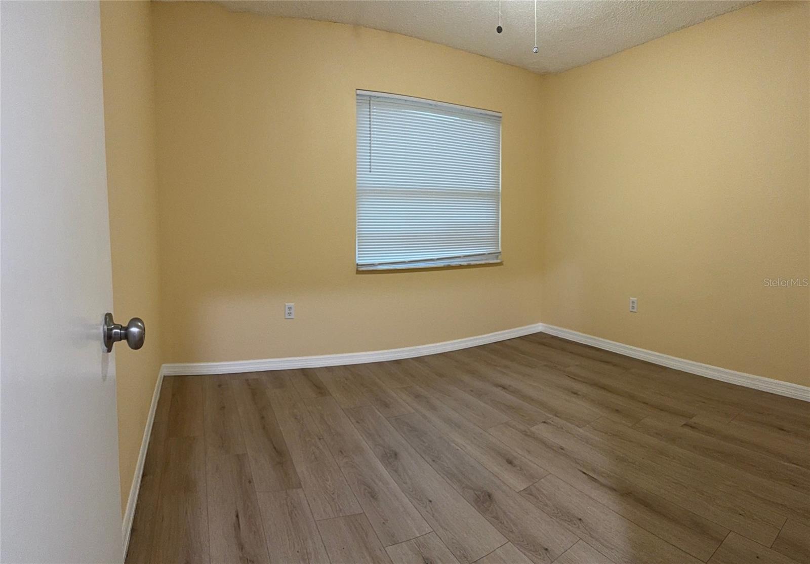 1002 Oropesa Ave Property Photo 17