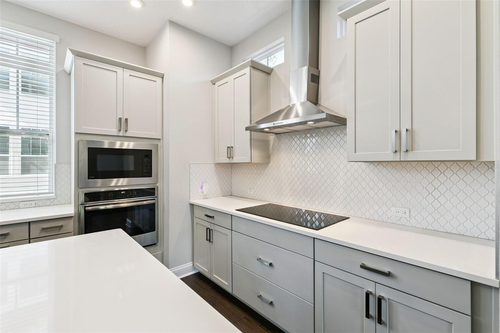 1012 E Marks St Property Photo 19