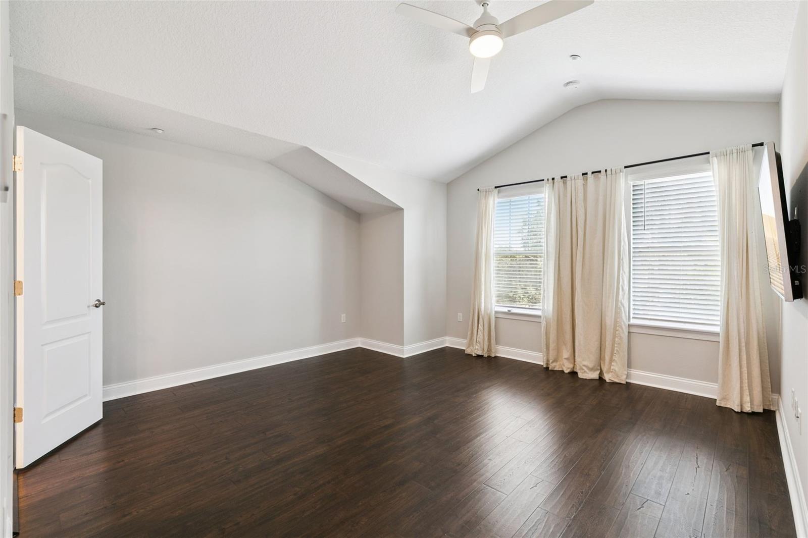 1012 E Marks St Property Photo 22