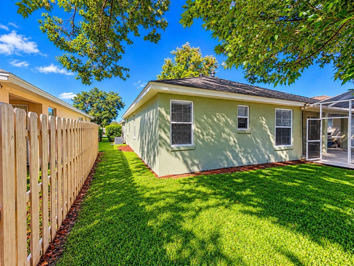 2941 Maple Grove Pl Property Photo 6