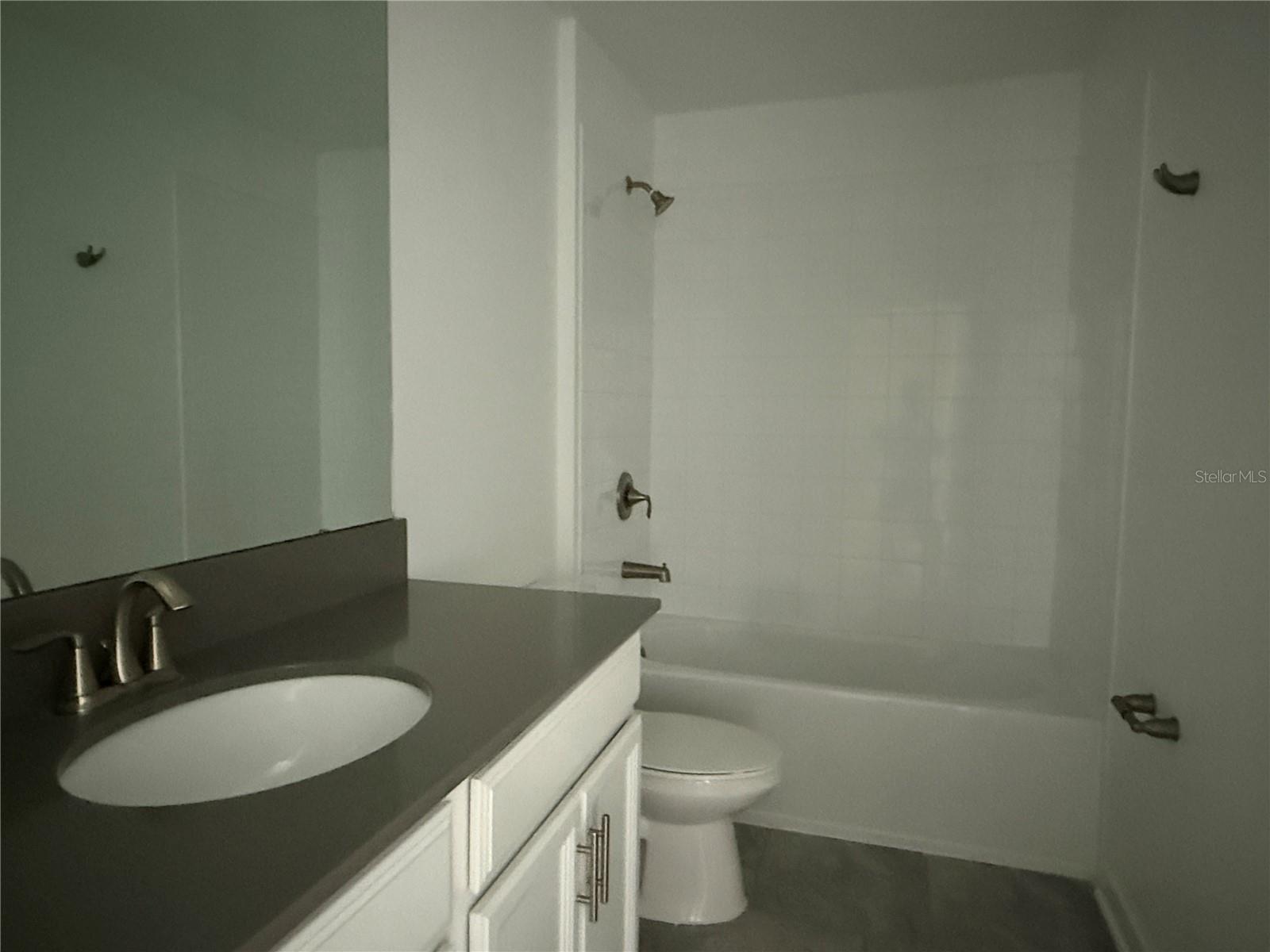 5647 Quiet Palm Loop Property Photo 14