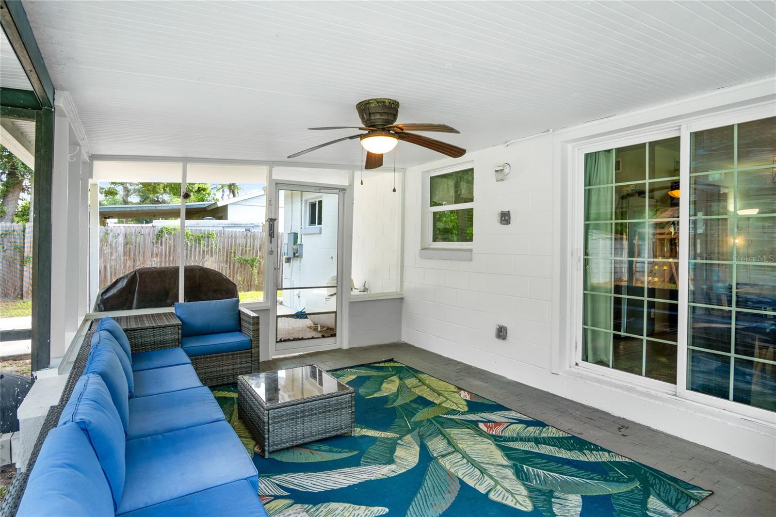 7924 Plunkett Ave Property Photo 19
