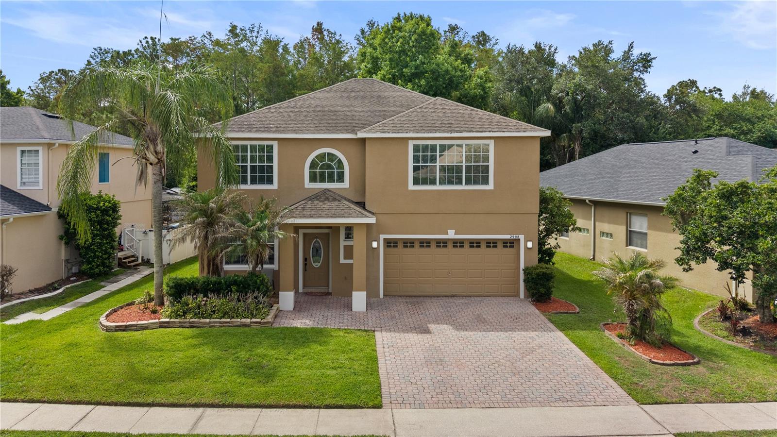 2908 Daybreak Dr Property Photo 4