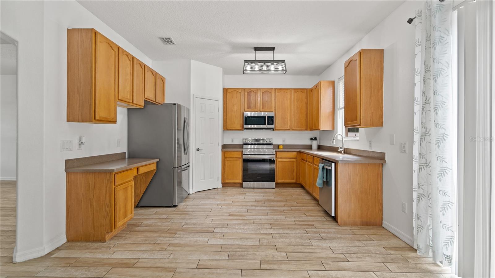 2908 Daybreak Dr Property Photo 11