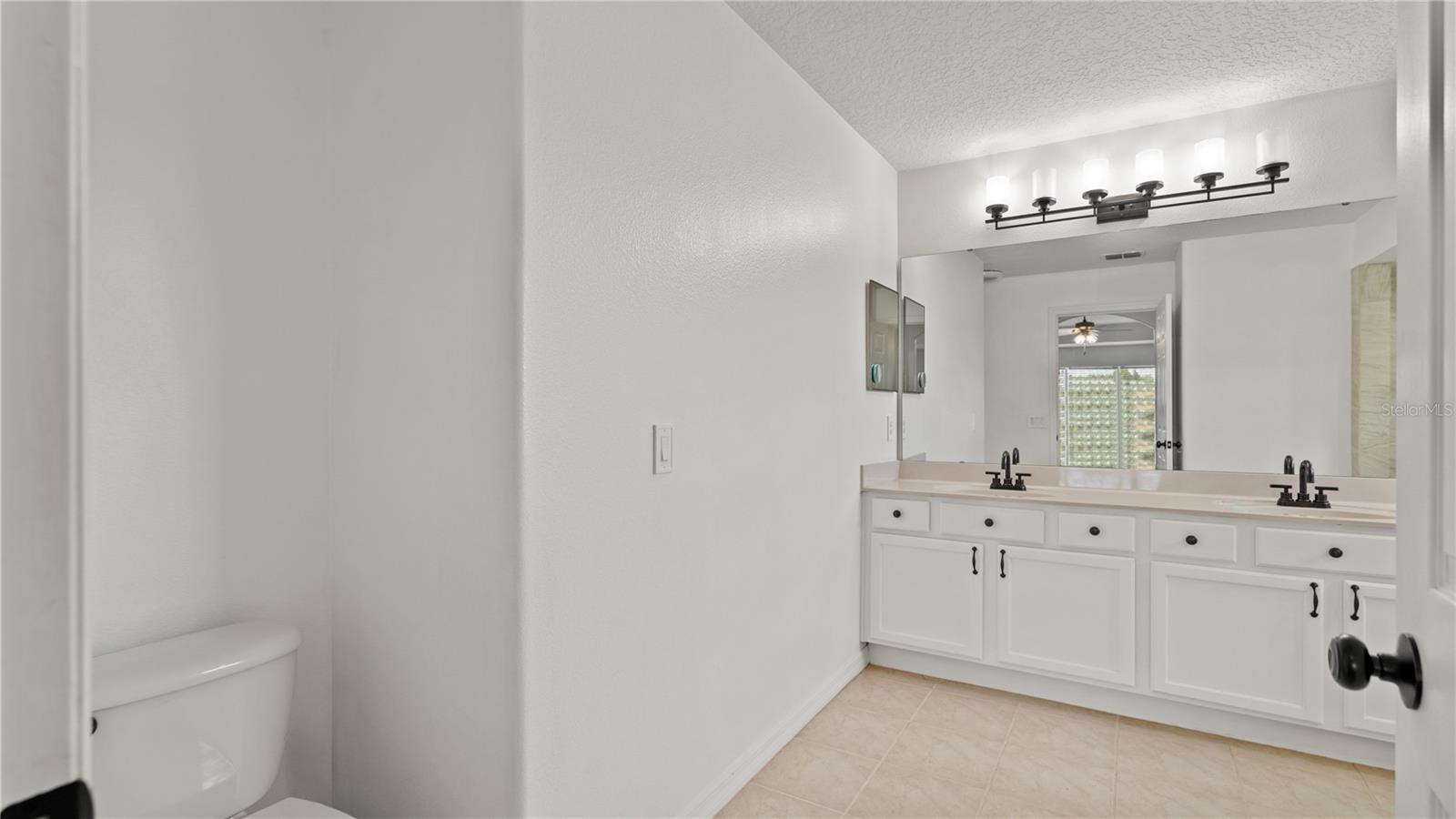 2908 Daybreak Dr Property Photo 41