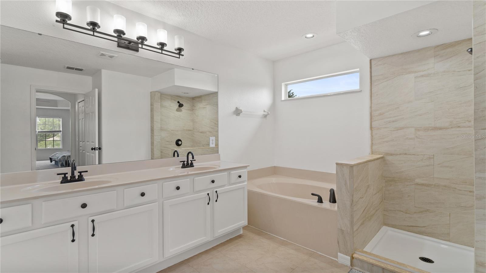 2908 Daybreak Dr Property Photo 42