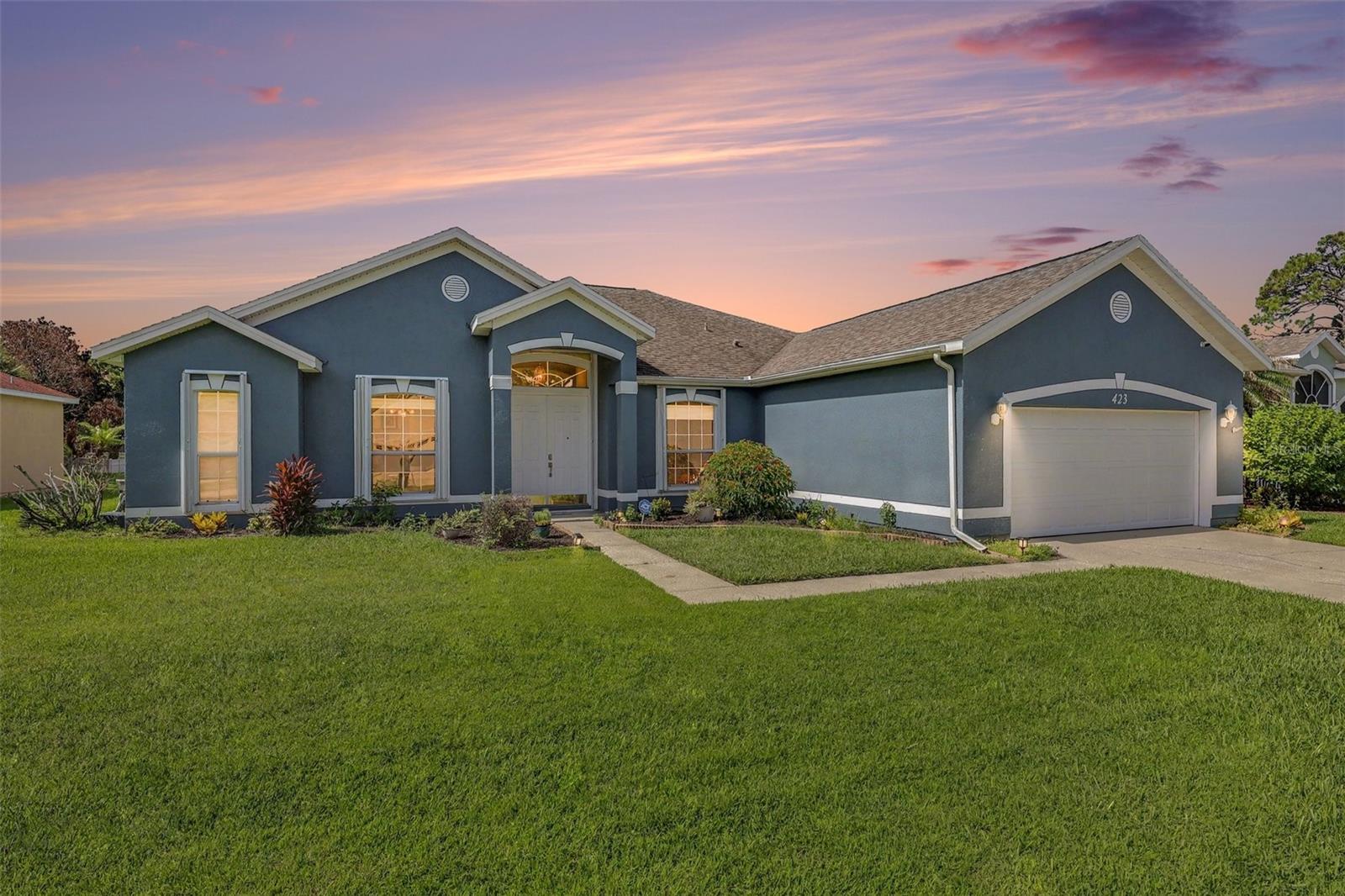 423 Stonehenge Cir Property Photo 1