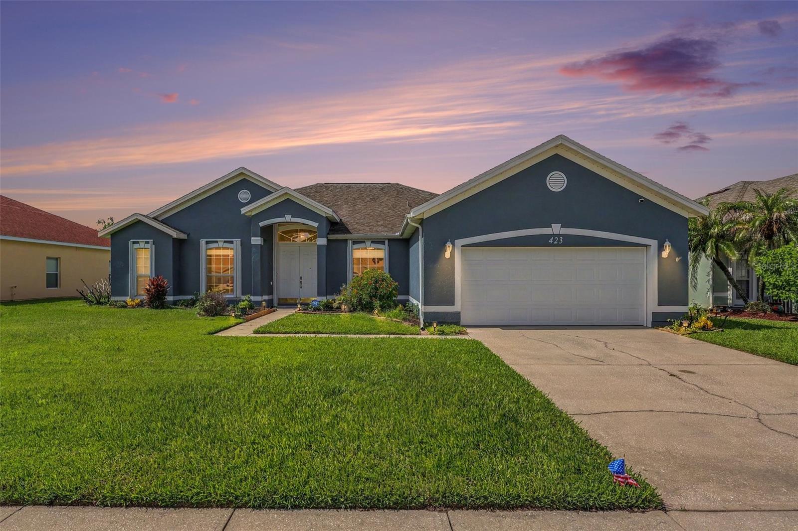 423 Stonehenge Cir Property Photo 39