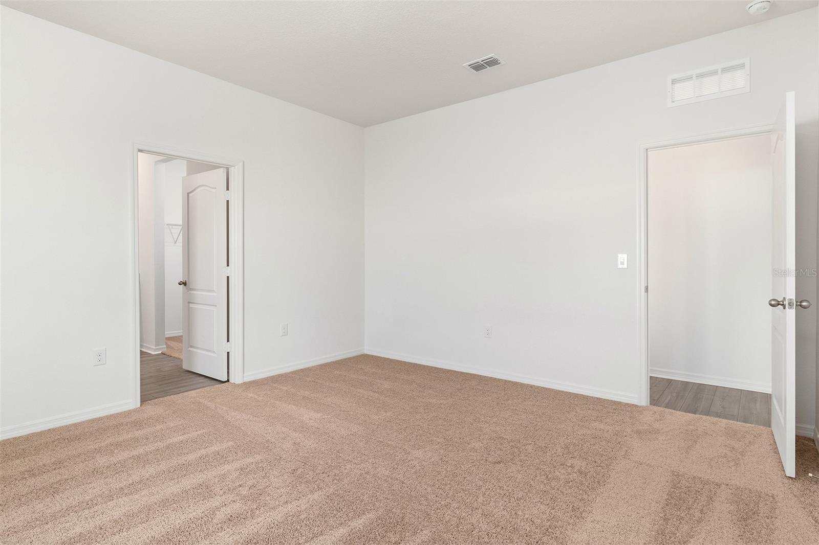 1802 White Elephant Loop Property Photo 13