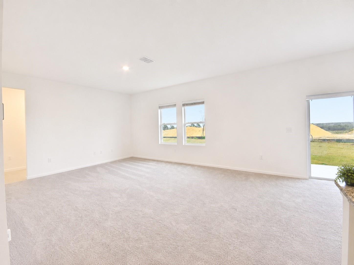2150 Gold Dust Dr Property Photo 6
