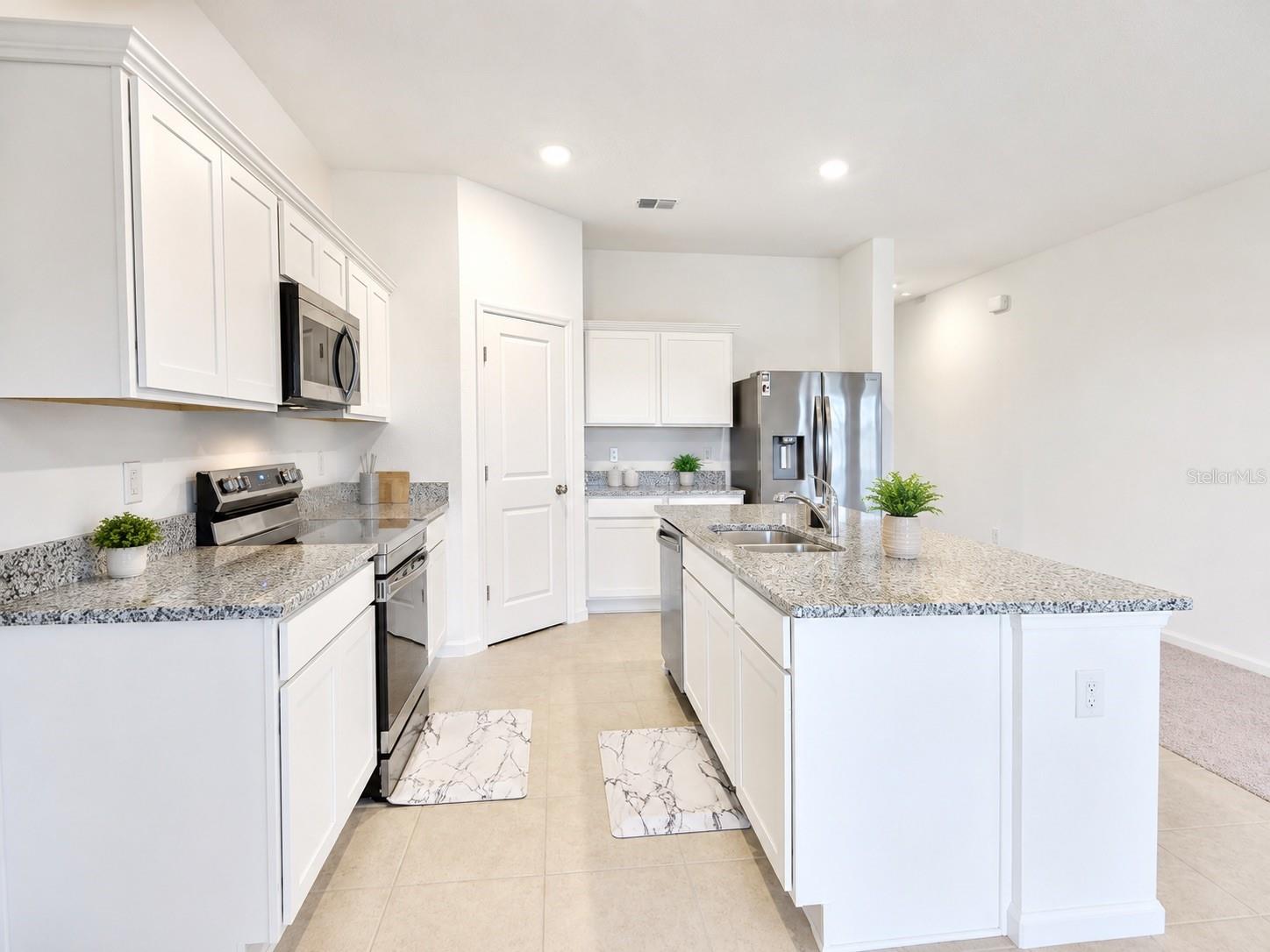 2150 Gold Dust Dr Property Photo 22