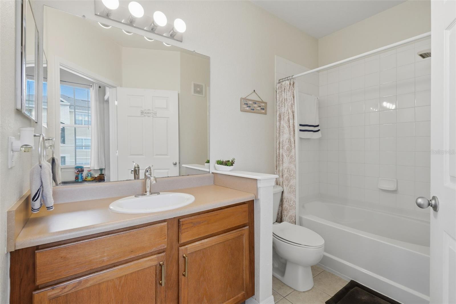 8201 Claire Ann Dr #203 Property Photo 9