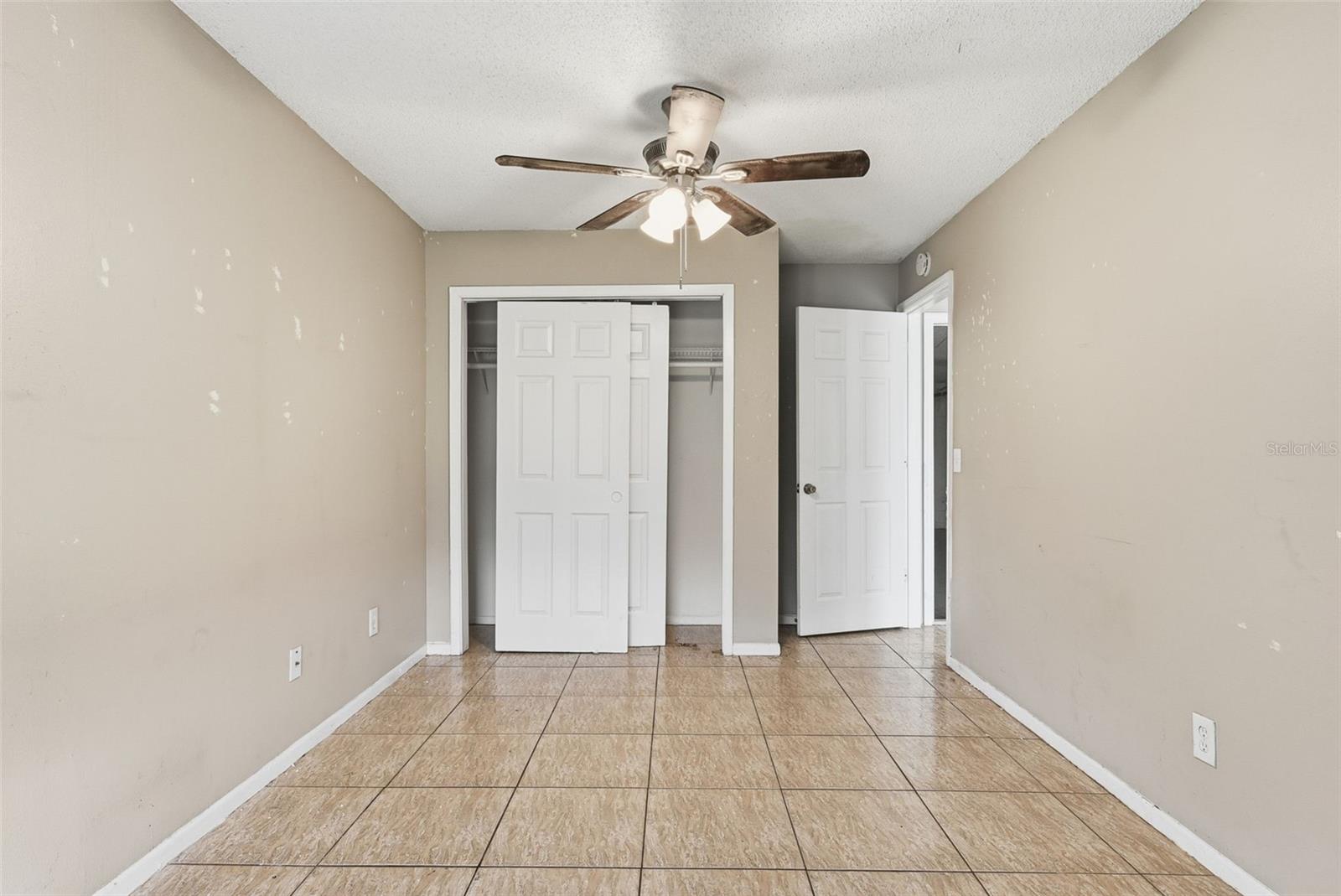 5734 Grand Canyon Dr Property Photo 19