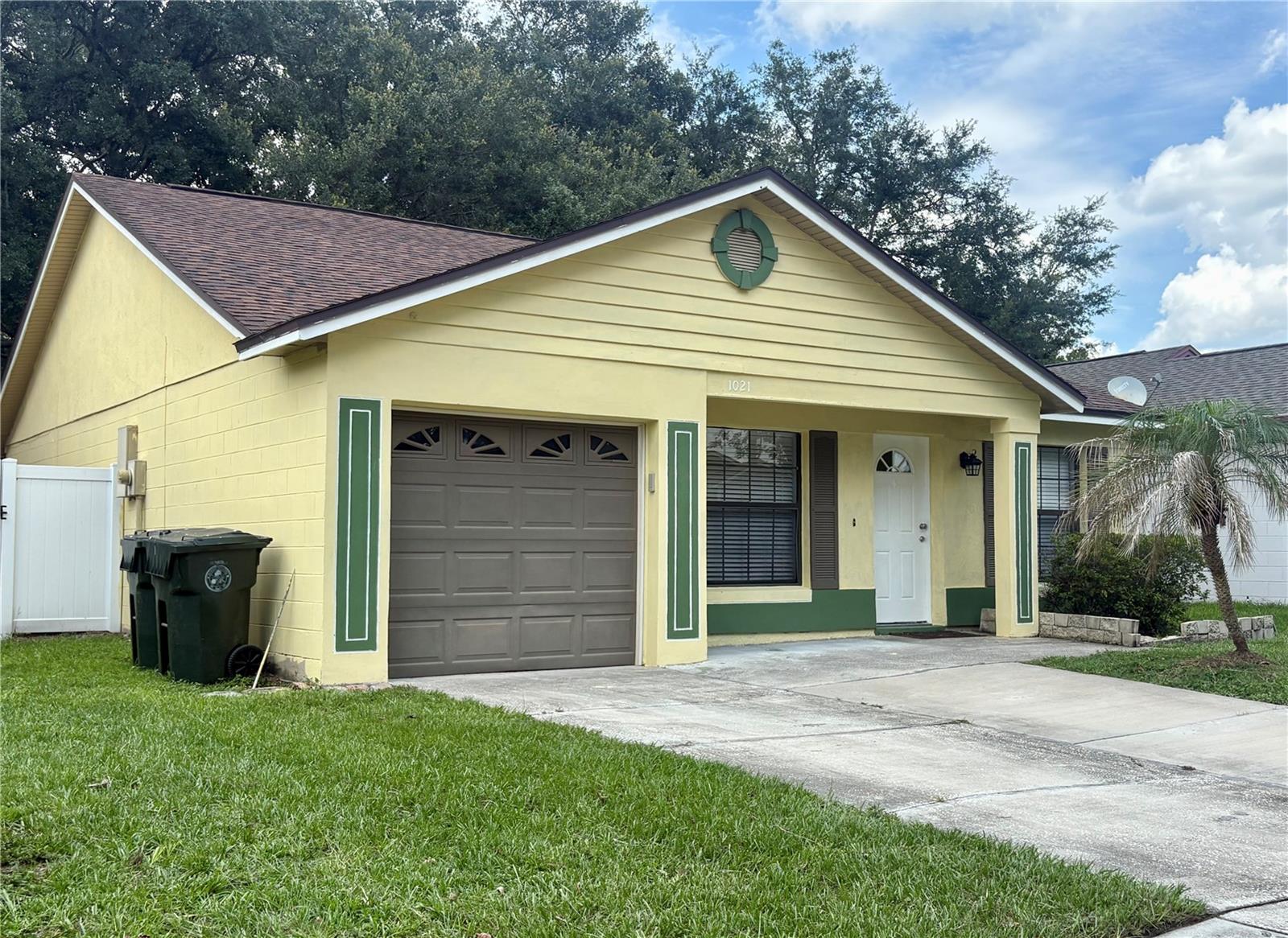 1021 Alpug Ave Property Photo 3