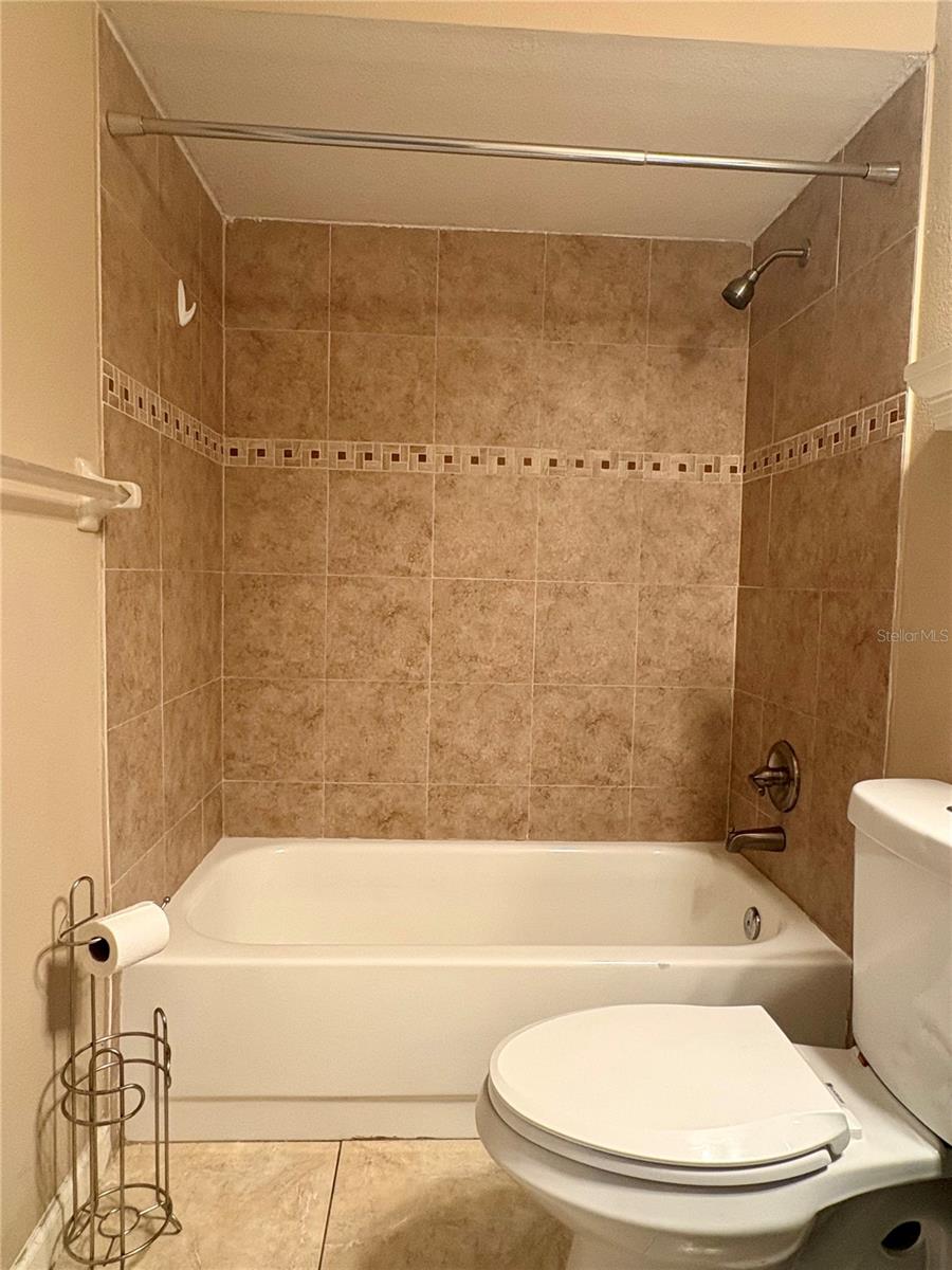 1021 Alpug Ave Property Photo 22