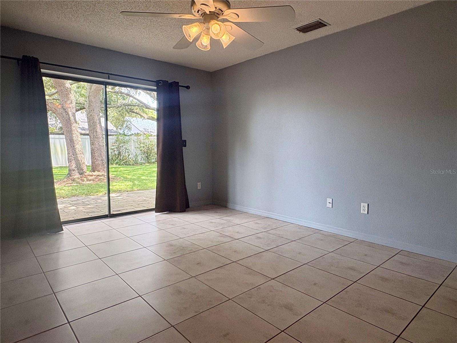 1021 Alpug Ave Property Photo 25