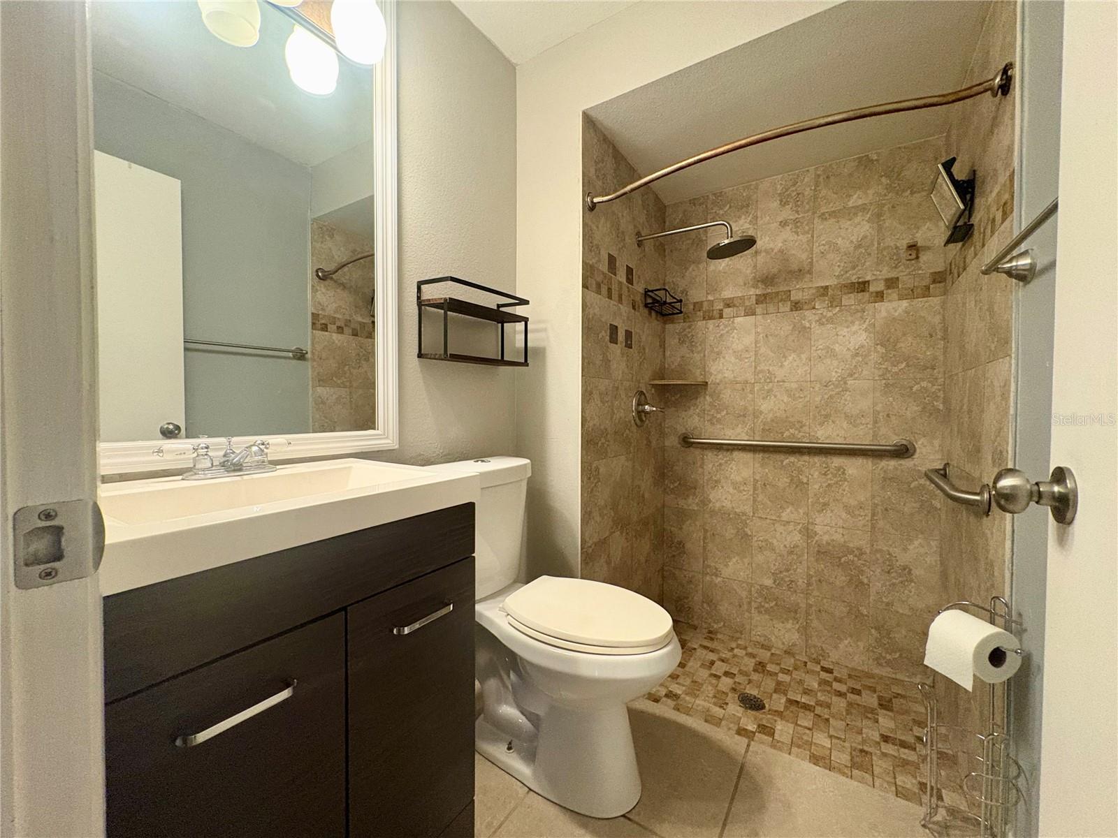 1021 Alpug Ave Property Photo 27