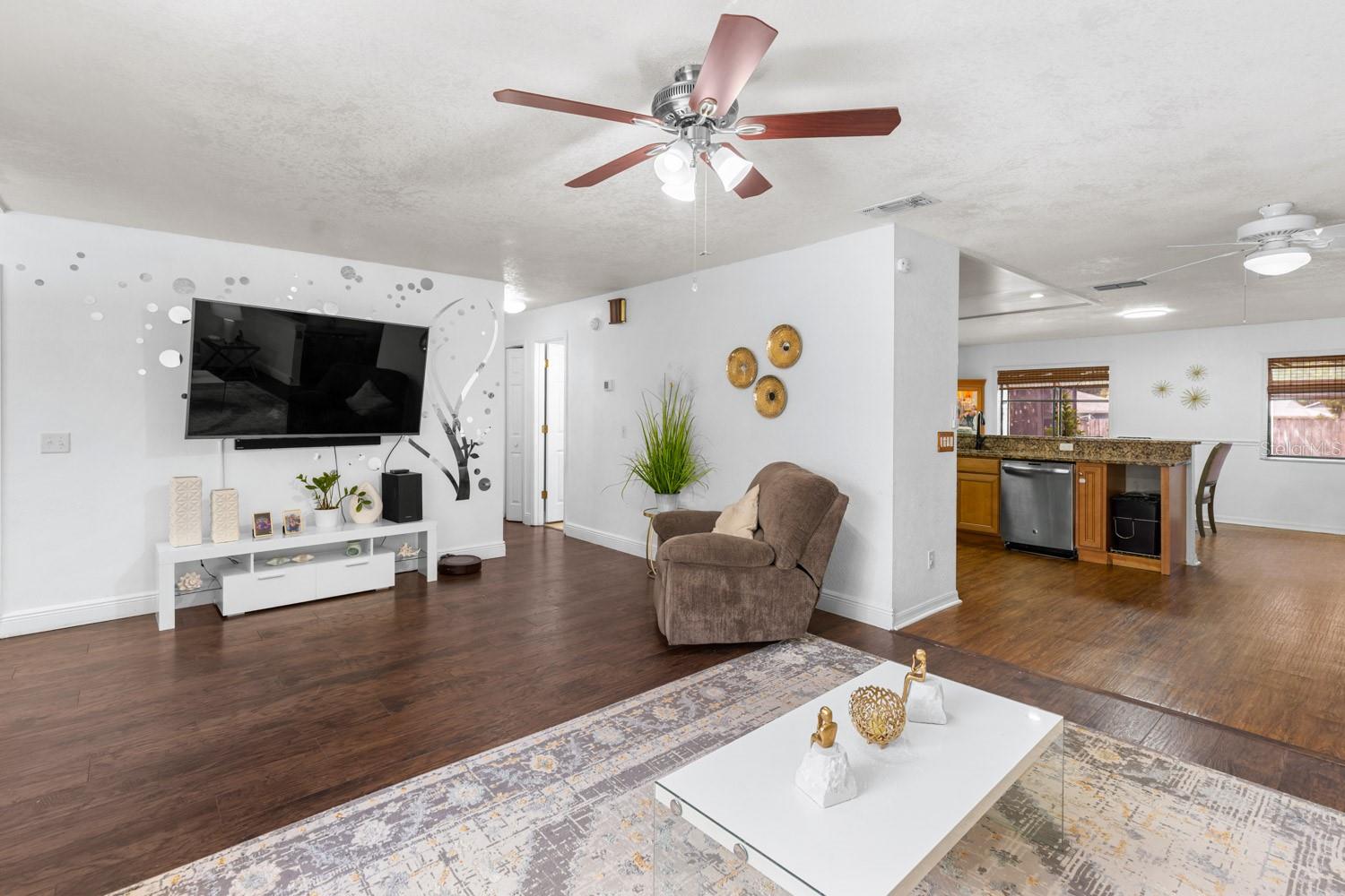 8243 Pamlico St Property Photo 9