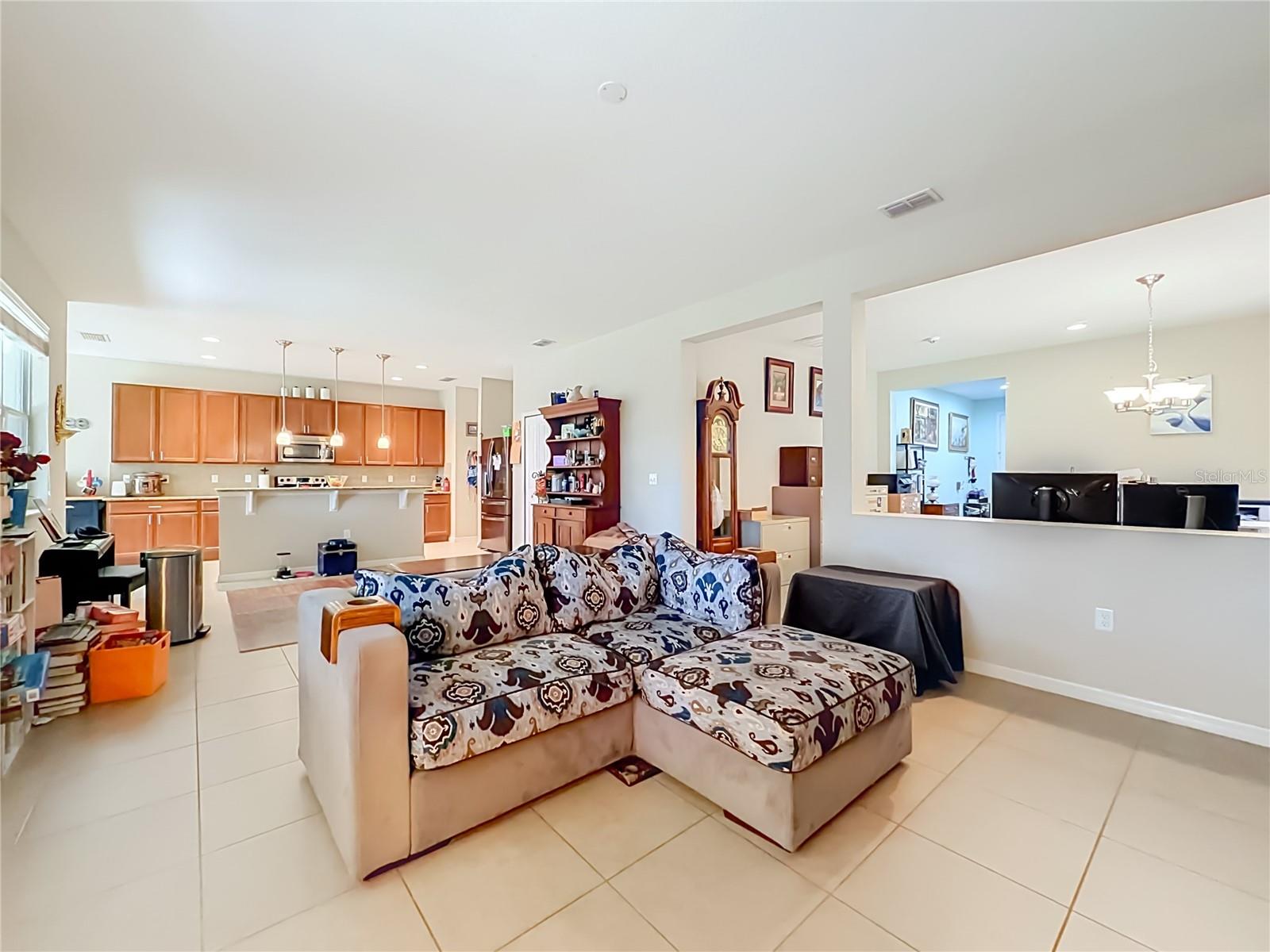 11913 Verrazano Dr Property Photo 5
