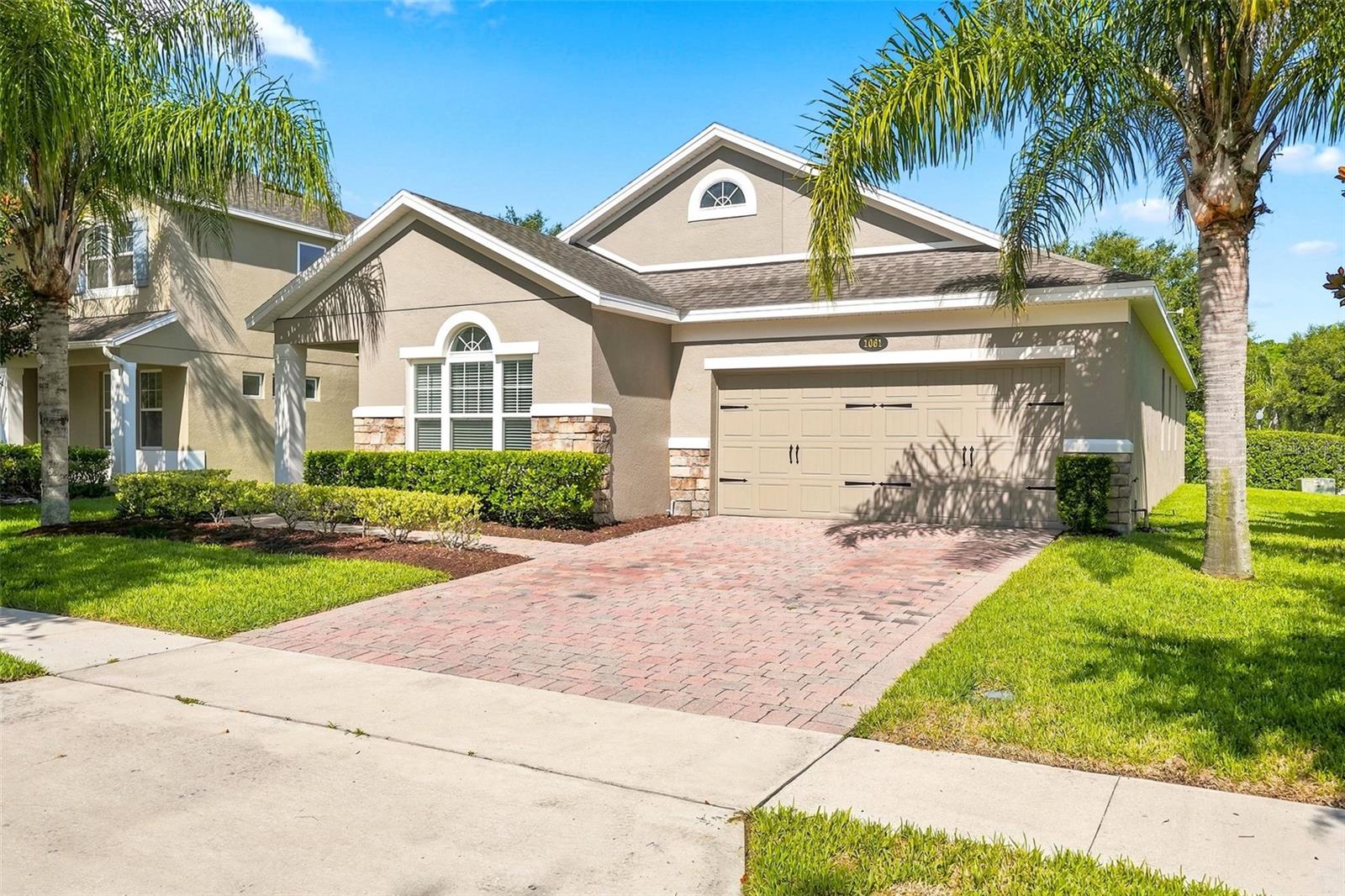 1061 Cosmos Way Property Photo 1
