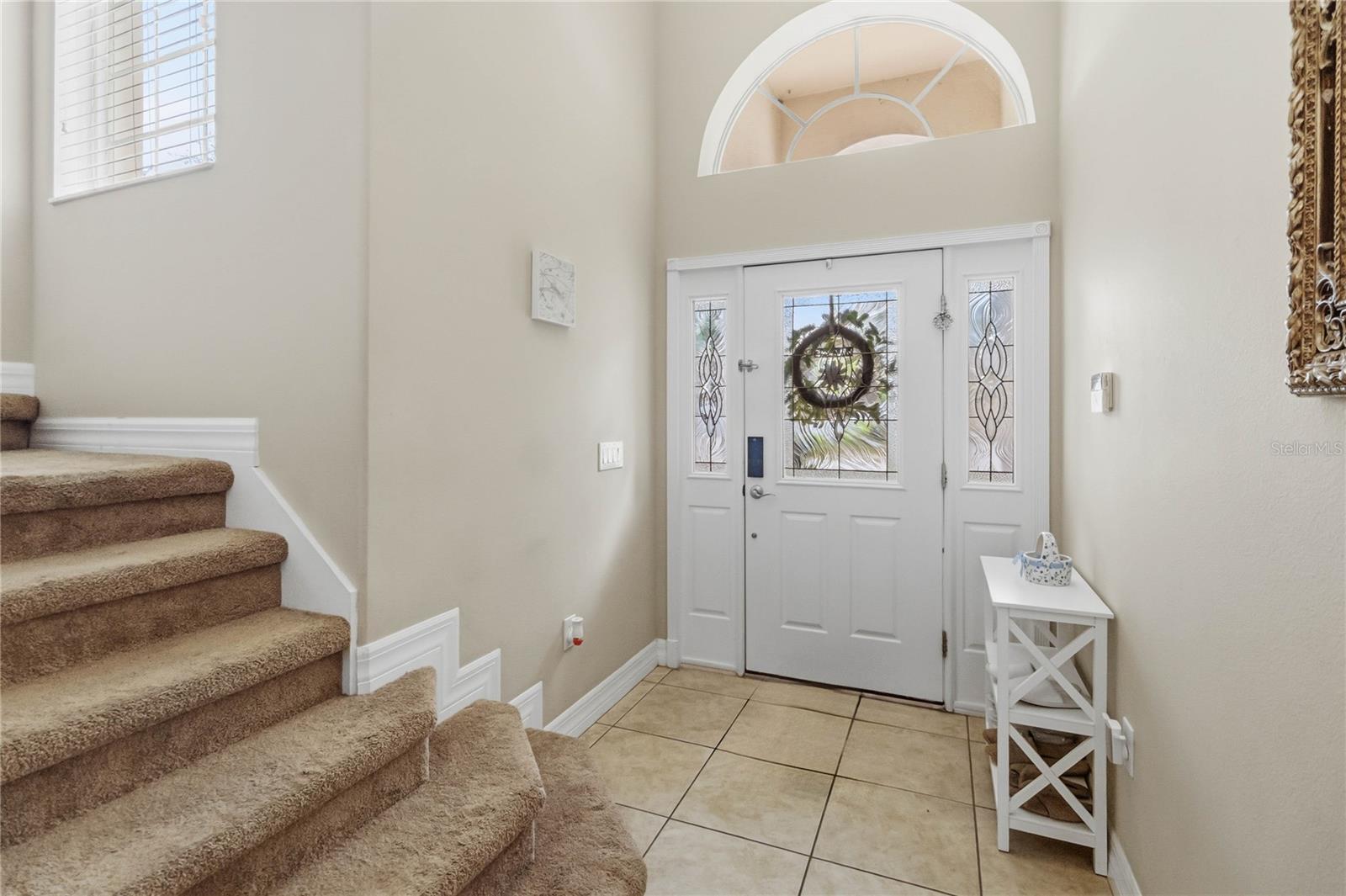 880 Suffolk Pl Property Photo 5