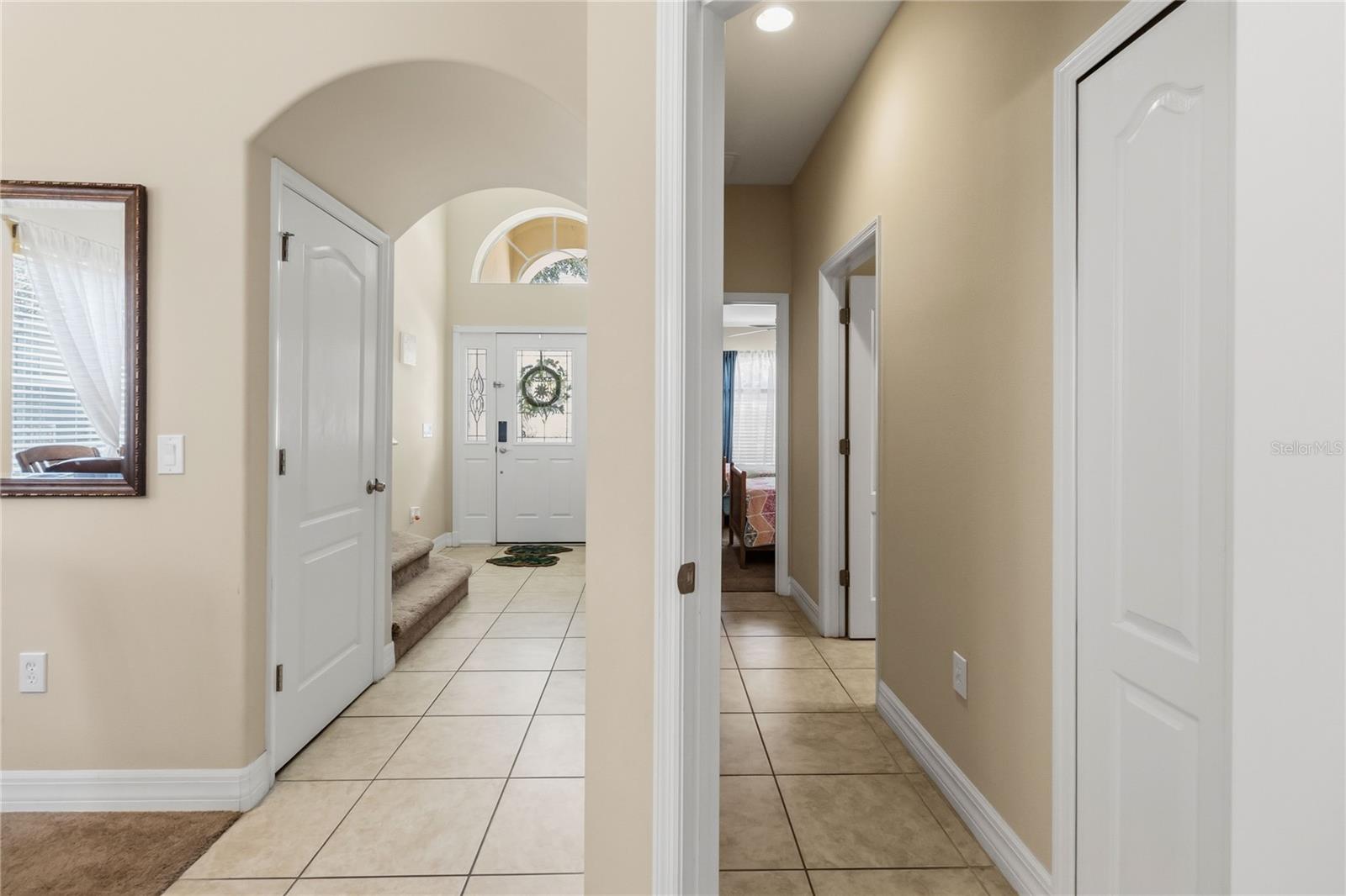 880 Suffolk Pl Property Photo 21