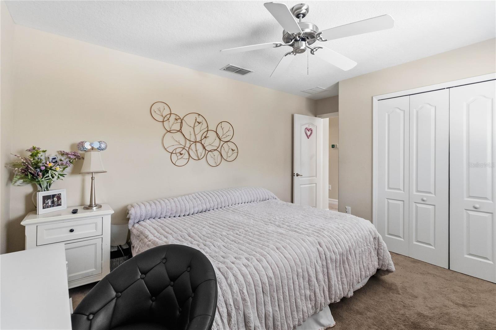 880 Suffolk Pl Property Photo 26