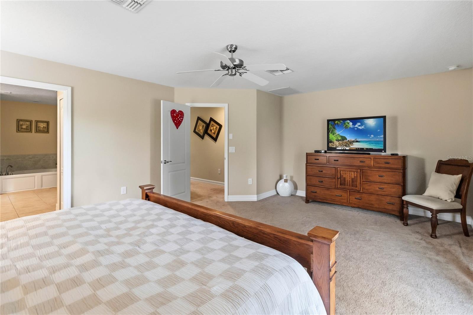 880 Suffolk Pl Property Photo 29