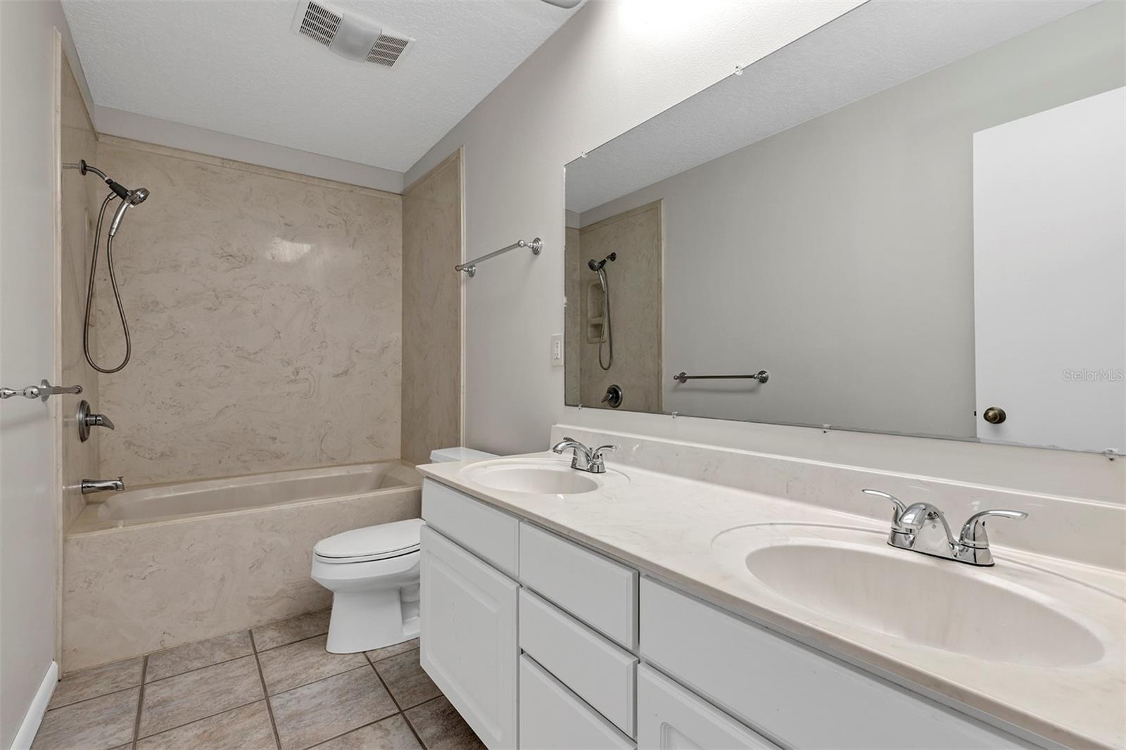 3021 Brandywine Dr Property Photo 34