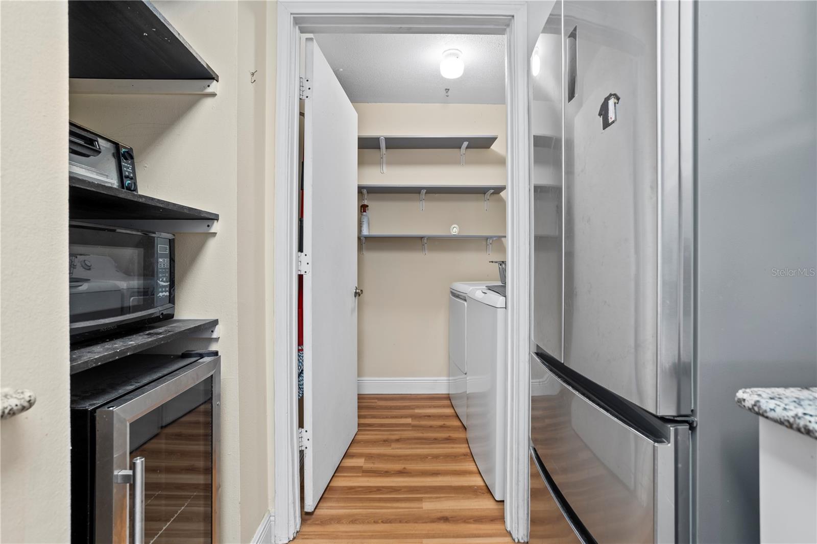 2504 Grassy Point Dr #100 Property Photo 11