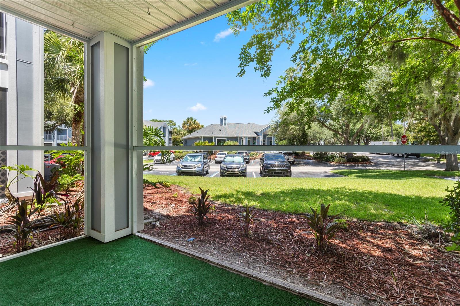 2504 Grassy Point Dr #100 Property Photo 25