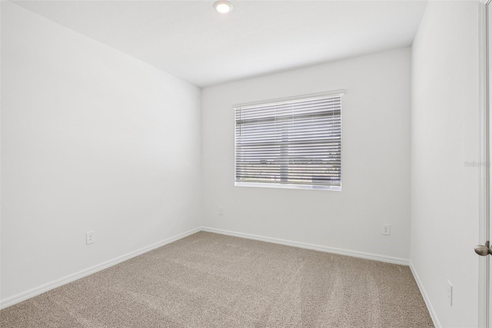 1753 Hummingbird Rd Property Photo 16