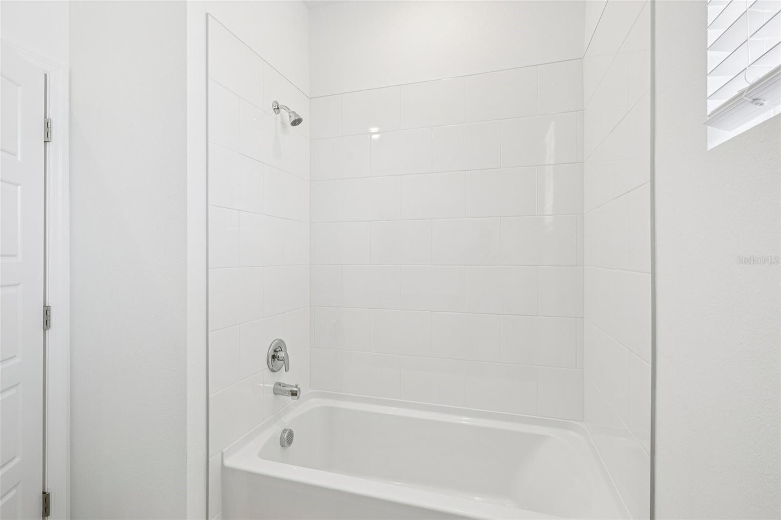 1753 Hummingbird Rd Property Photo 19