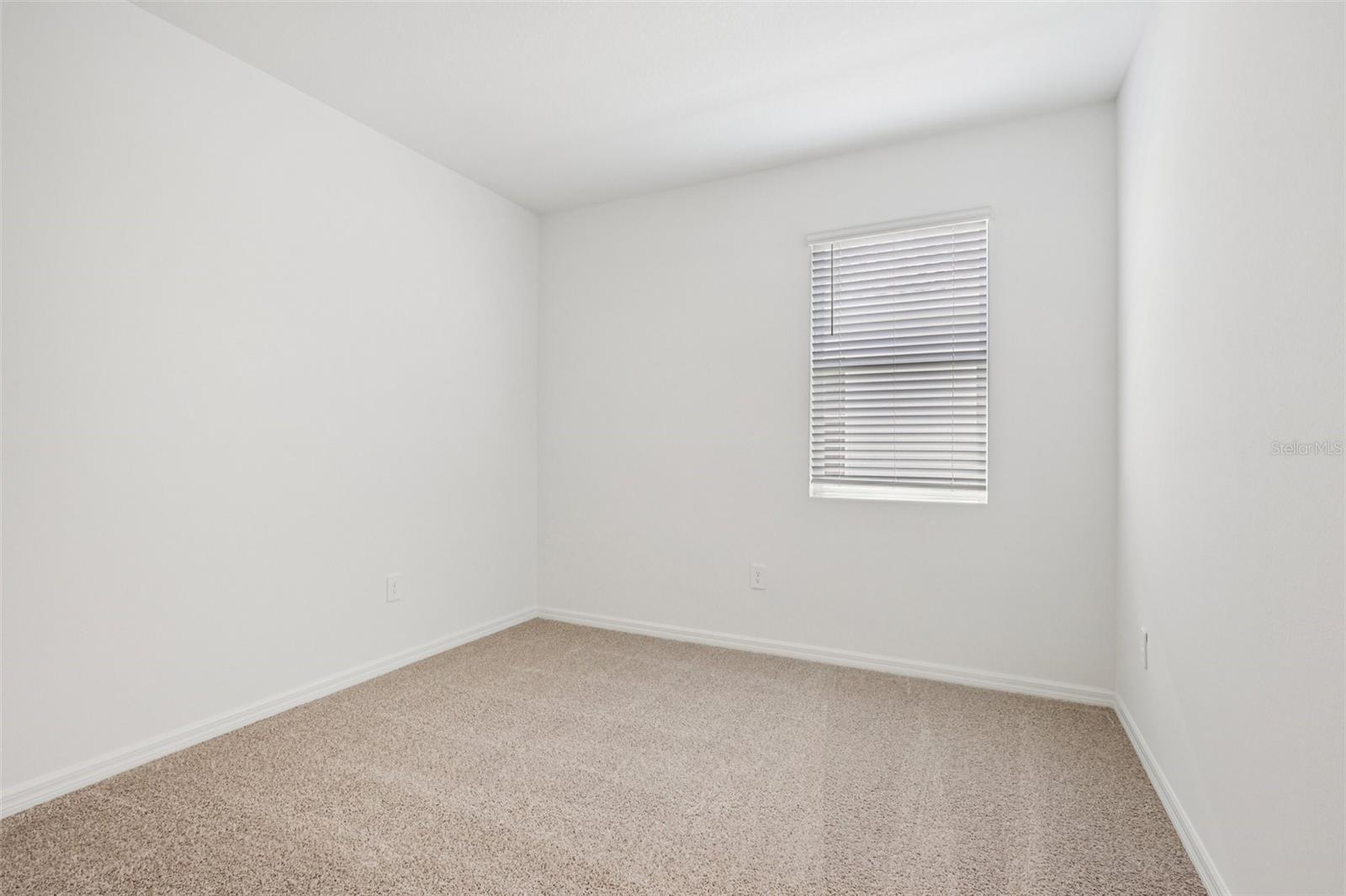 1753 Hummingbird Rd Property Photo 26