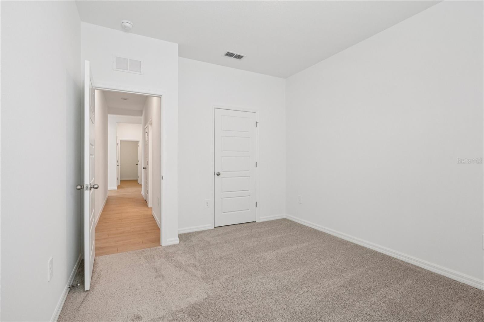 1753 Hummingbird Rd Property Photo 27