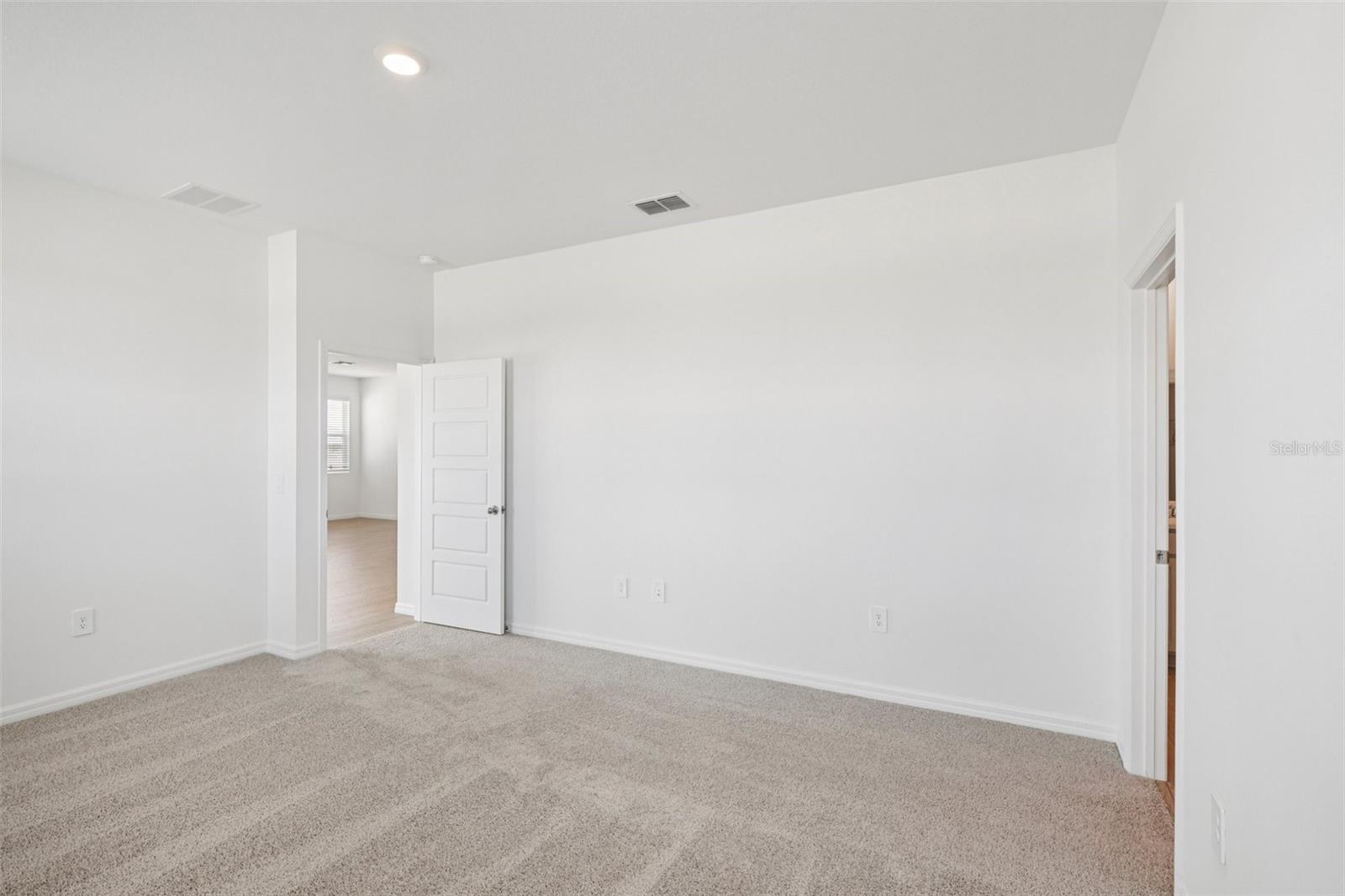 1753 Hummingbird Rd Property Photo 30