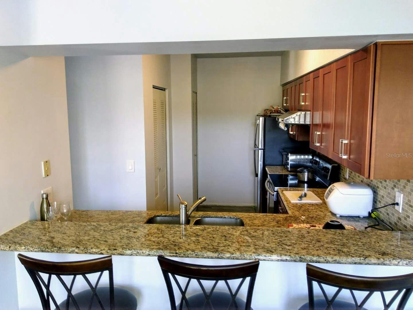3366 Mermoor Dr #206 Property Photo 3