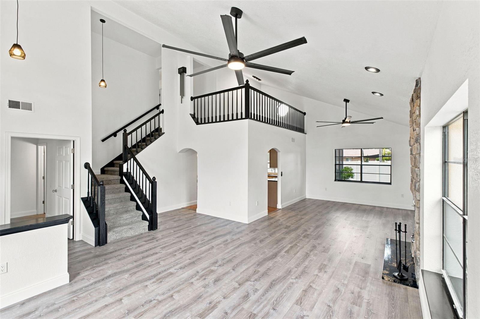 5509 Gannett Ct Property Photo 3