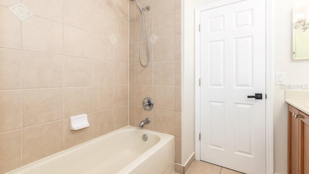 10020 Regent Park Dr #2405 Property Photo 15