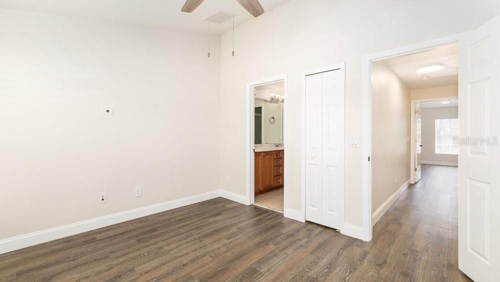 10020 Regent Park Dr #2405 Property Photo 17