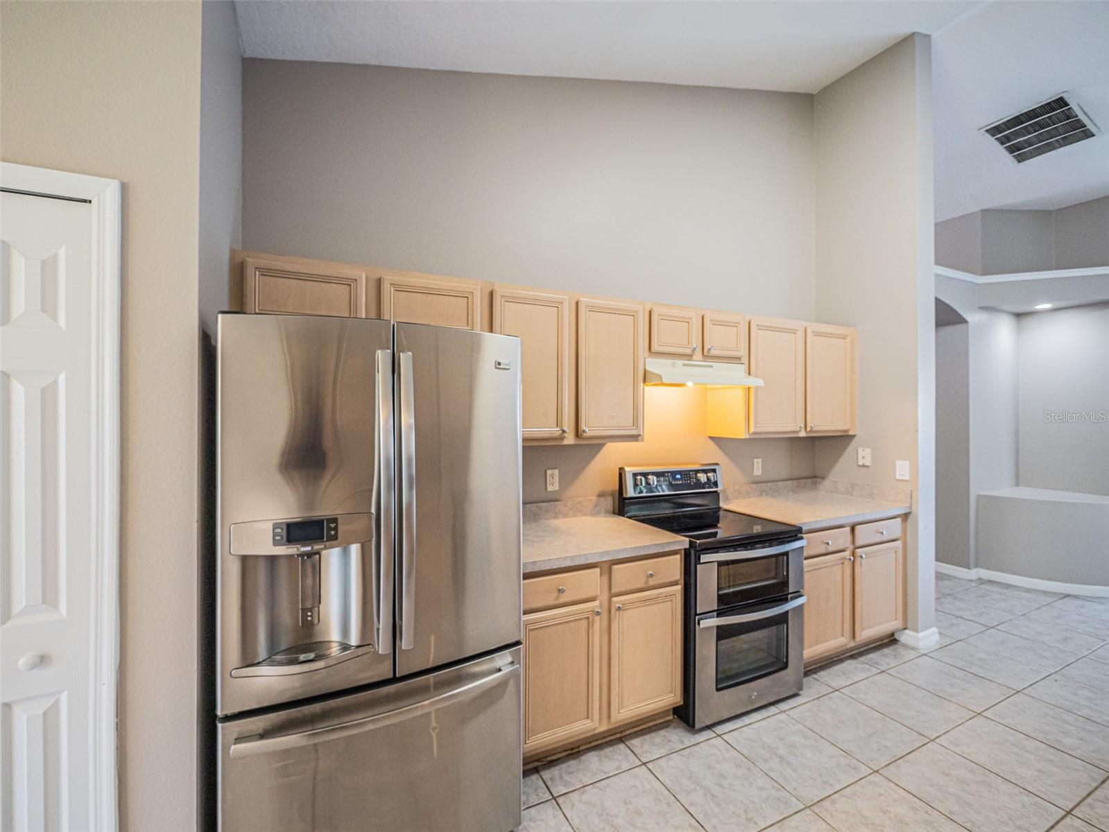 2843 Strand Cir Property Photo 10