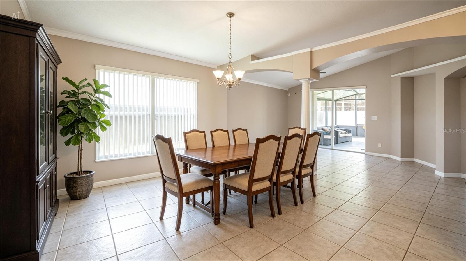 2843 Strand Cir Property Photo 13