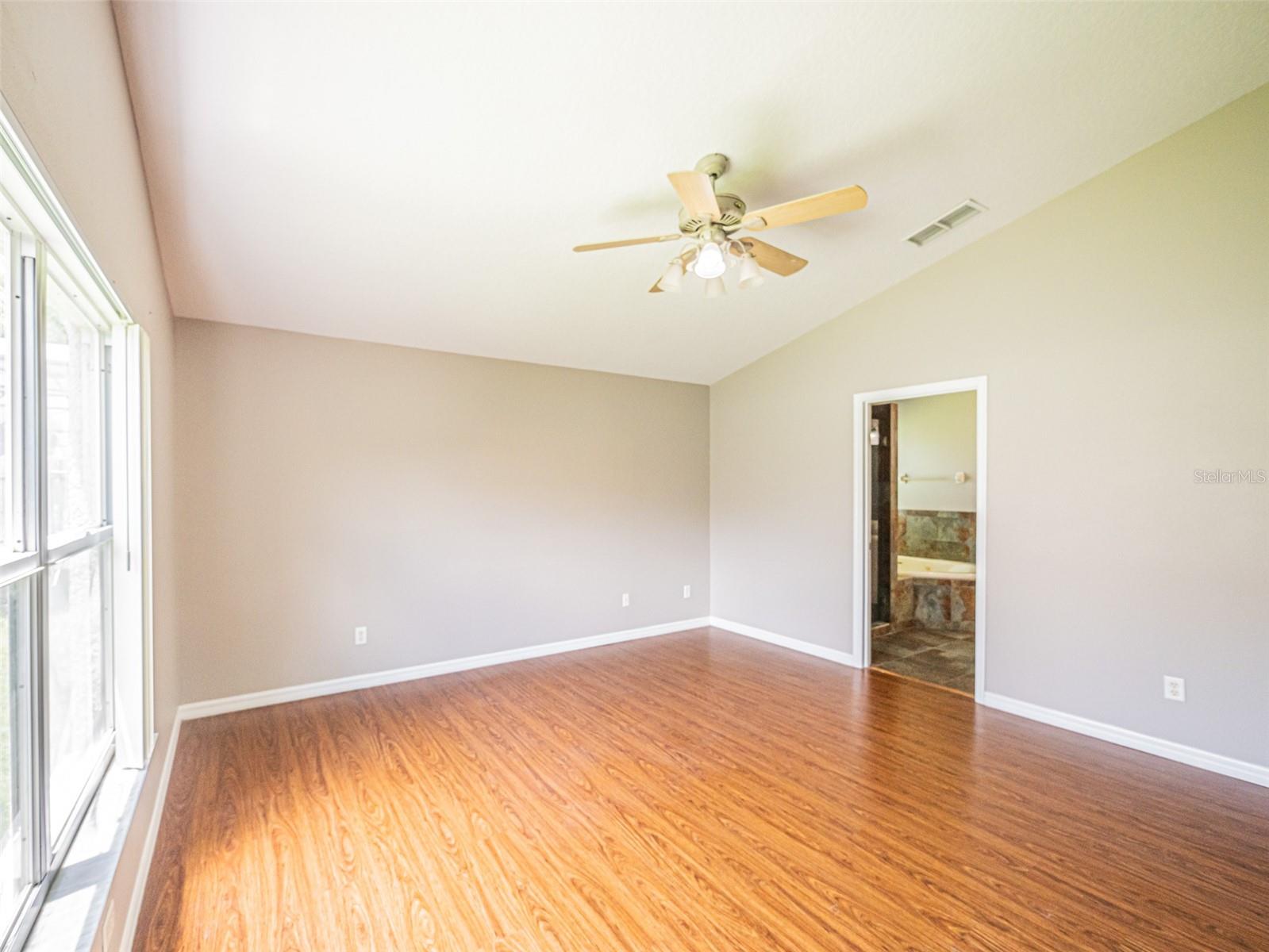 2843 Strand Cir Property Photo 22