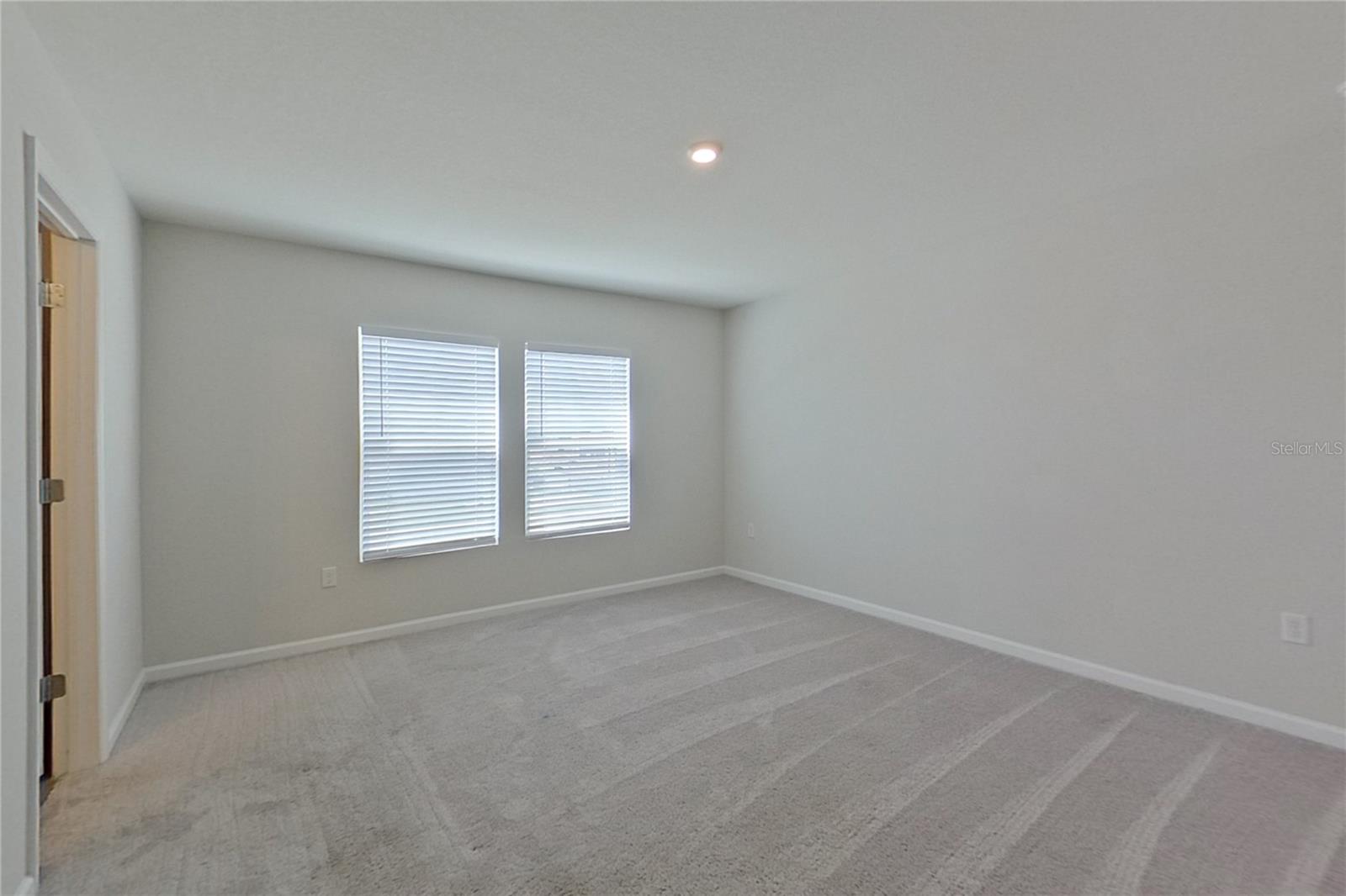 1802 Nebraska Loop Property Photo 7