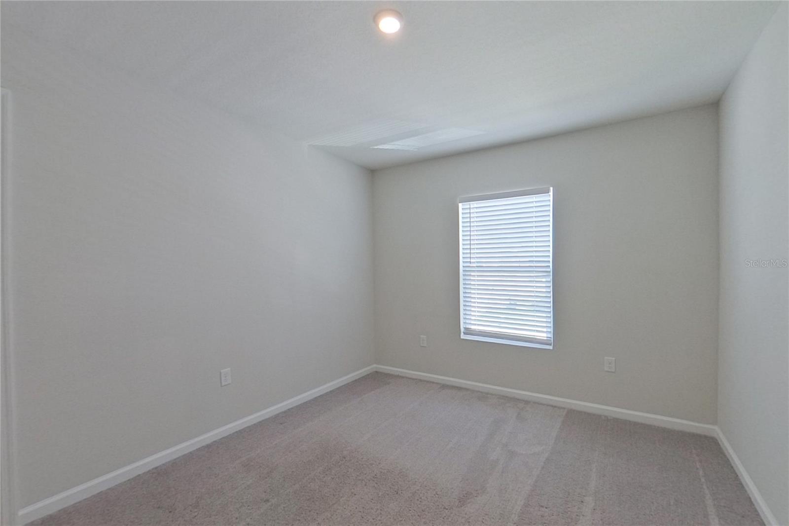 1802 Nebraska Loop Property Photo 15
