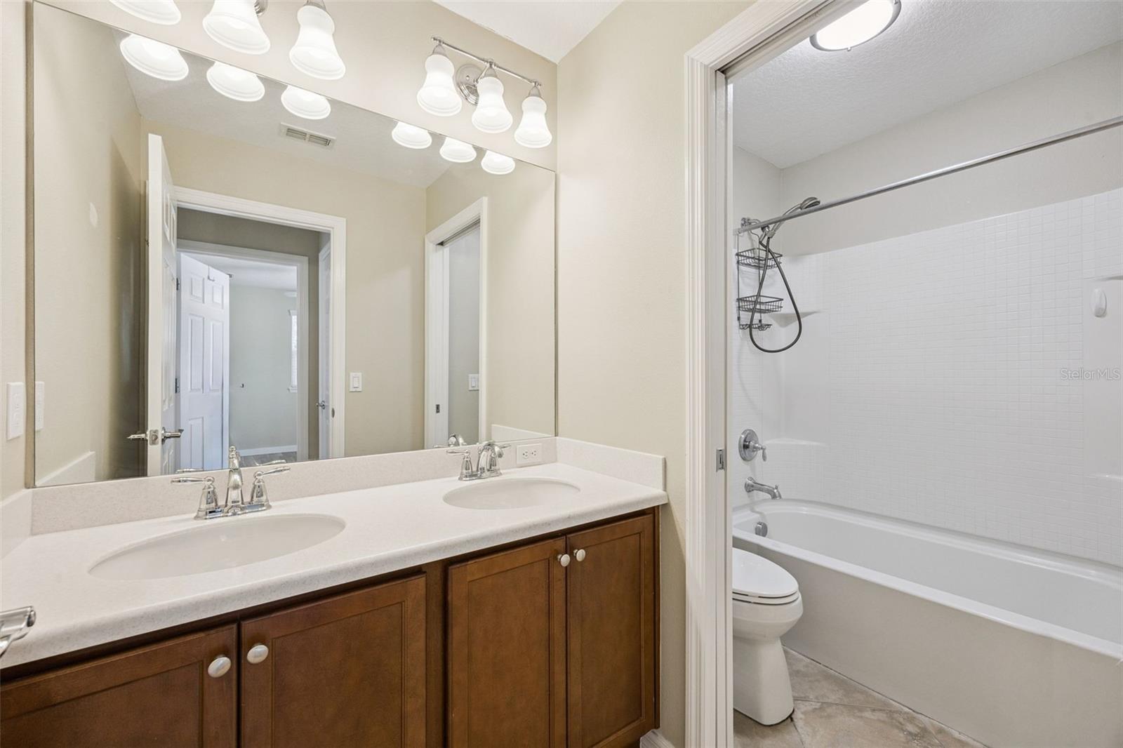 13328 Overstreet Rd Property Photo 29